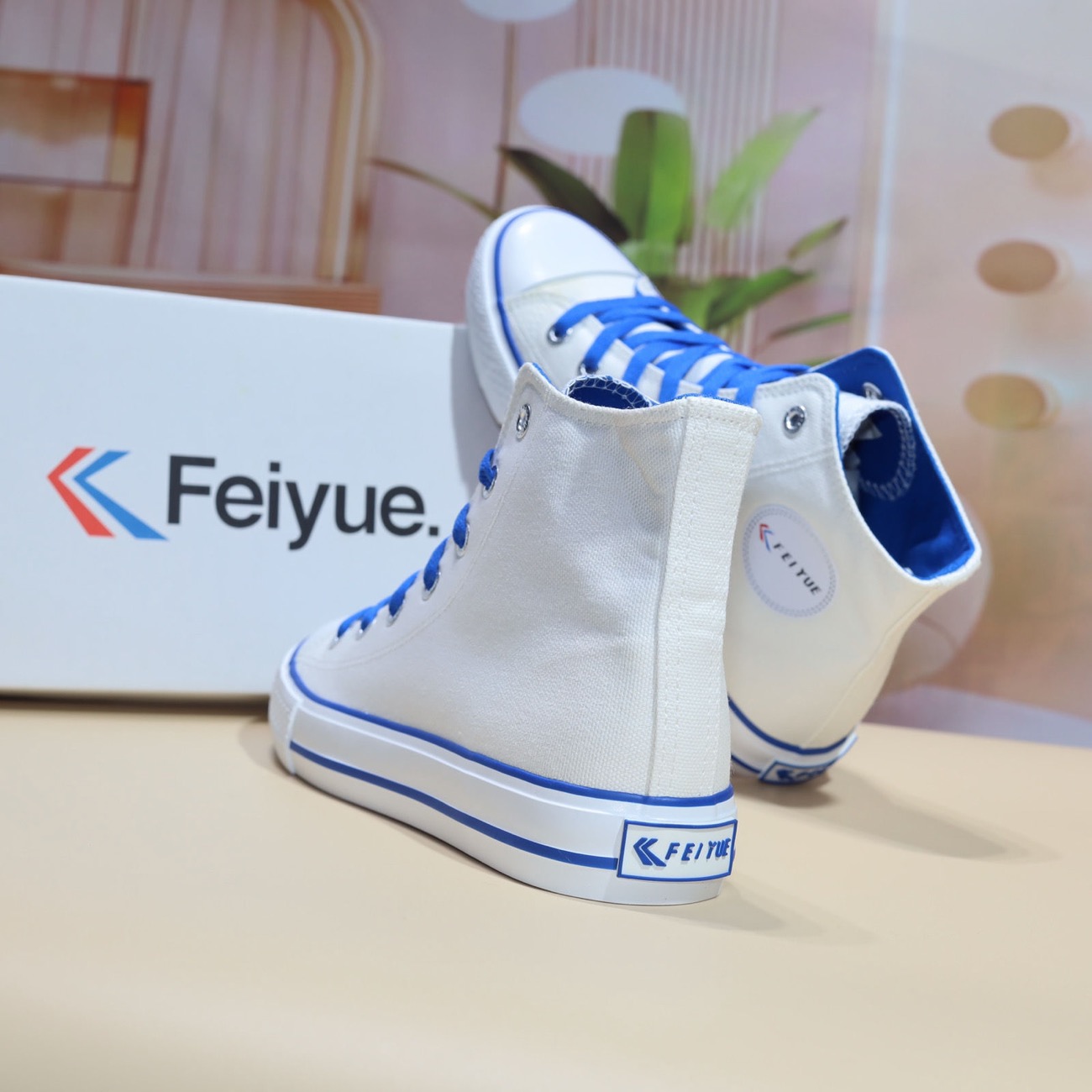 designer shoes Pair Of mens womens shoes Soft And Fashionable Insoles Classic Low Cut sneakers Breathable Lightweight Canvas Anti Slip Shoes Casual Te