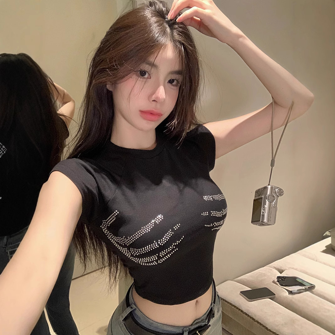 Spicy Girl High Street Rhinestone Short Sleeve T-Shirt Women Summer Sexy Petite Casual Versatile Tight Short Crop Top 210524