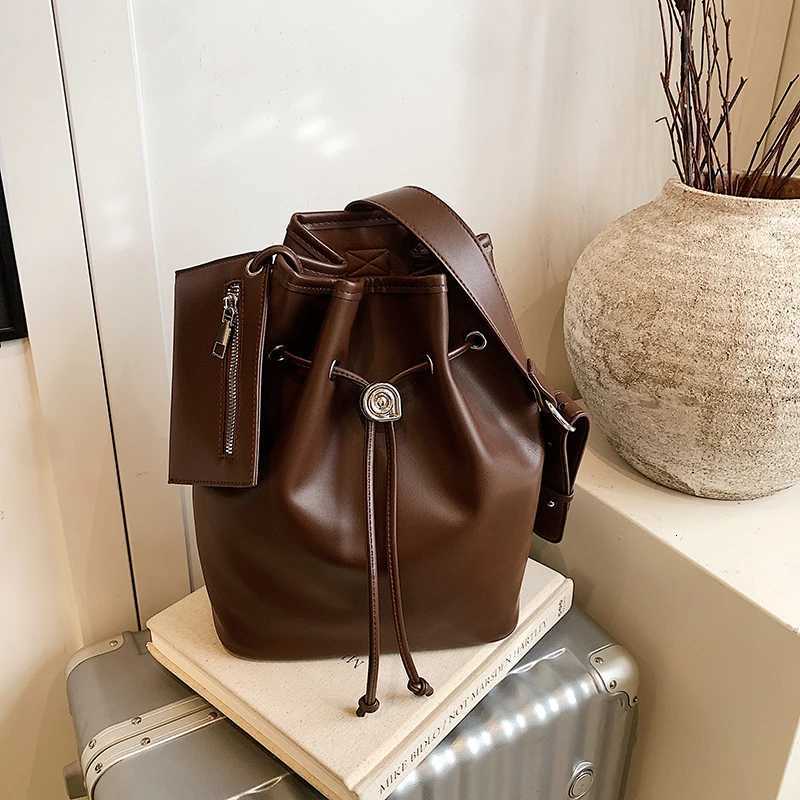 Luxury Womens Handbag Stylish Leather Crossbody Bag For Ladies In Popular Classic Elegant Fashion DesignT251218