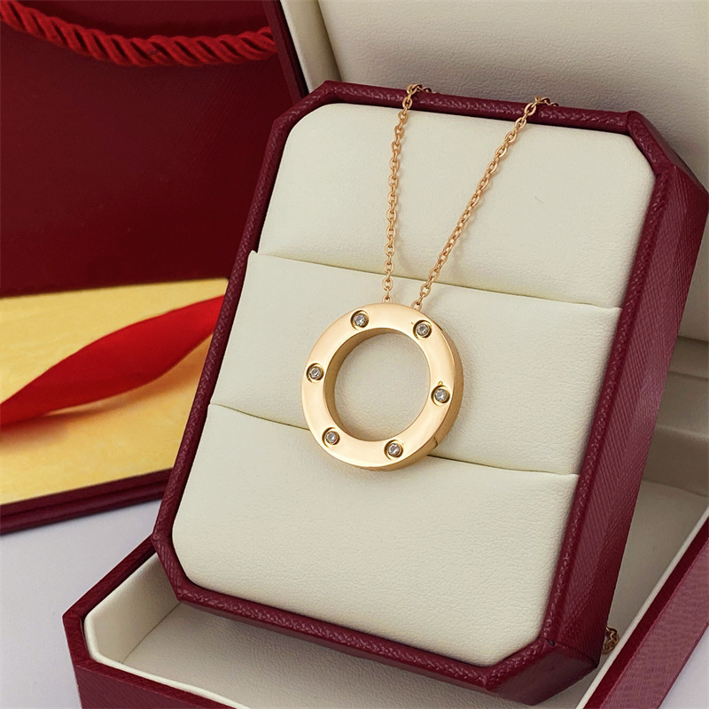 Necklace Designer necklace Luxury necklace LOVE Diamond Pendant Necklace Luxury Jewelry Shiny Encr usted Circle Design, High-Quality Craft very nice