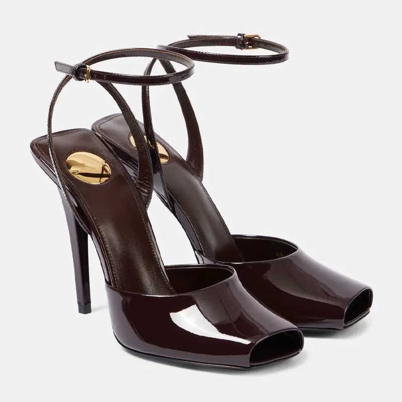 2025 New Square Toe Small Fish Mouth Straight Buckle with Slim High-heeled Fashion Patent Leather Sandals with Straps for Women Z251218