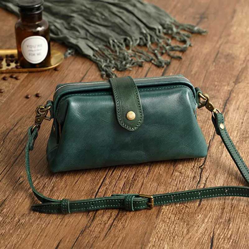 Womens Genuine Leather Shoulder Bag 2024 Trendy Brand Small Buckle Messenger Bag Fashion Ladies Crossbody Bags Female BolsasT251218