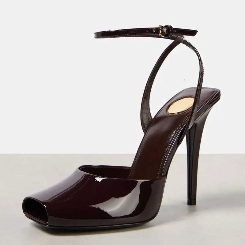 2025 New Square Toe Small Fish Mouth Straight Buckle with Slim High-heeled Fashion Patent Leather Sandals with Straps for Women Z251218