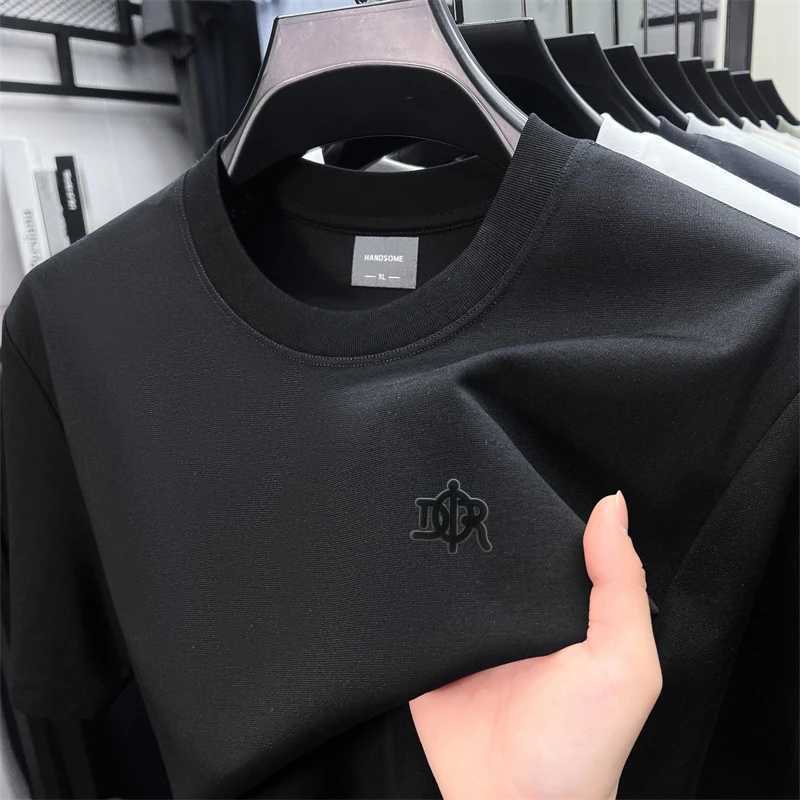 New Light Luxury Mens T-Shirt O-Neck Letter Print Brand Short Sleeve Summer Traceless Half Sleeve Fashion Breathable Mens Wear X251218