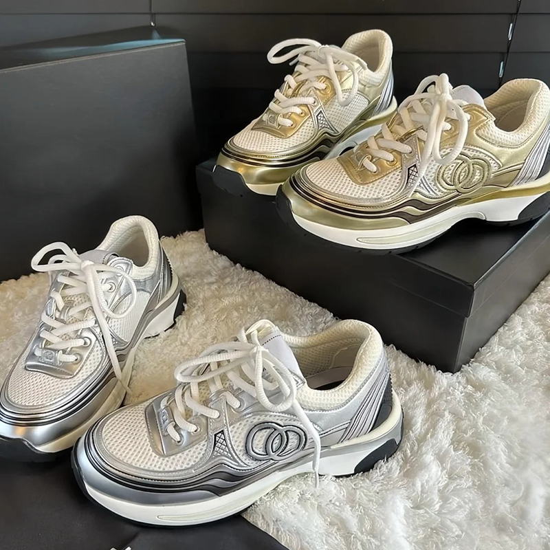 Designer womens shoes Sneakers Casual trainer Outdoor running Shoe Reflective Sneaker Vintage Suede Leather and Men Trainers 23C Leather Sport Runner 35-45