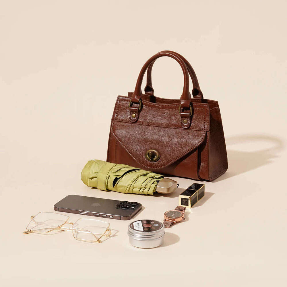 Luxury Bag Designer Bags Totes Hobo Winter New Top Layer Cowhide Single Shoulder Women S Bag Versatile Solid Color Genuine Leather French Handbag Casu