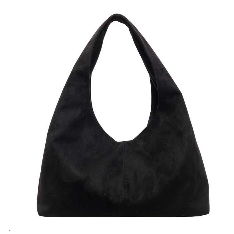 2025 Winter New Solid Hasp Flannel Style Shoulder Bags Simple Casual Versatile Portable Commute Hot Trendy Handbags for WomenT251218