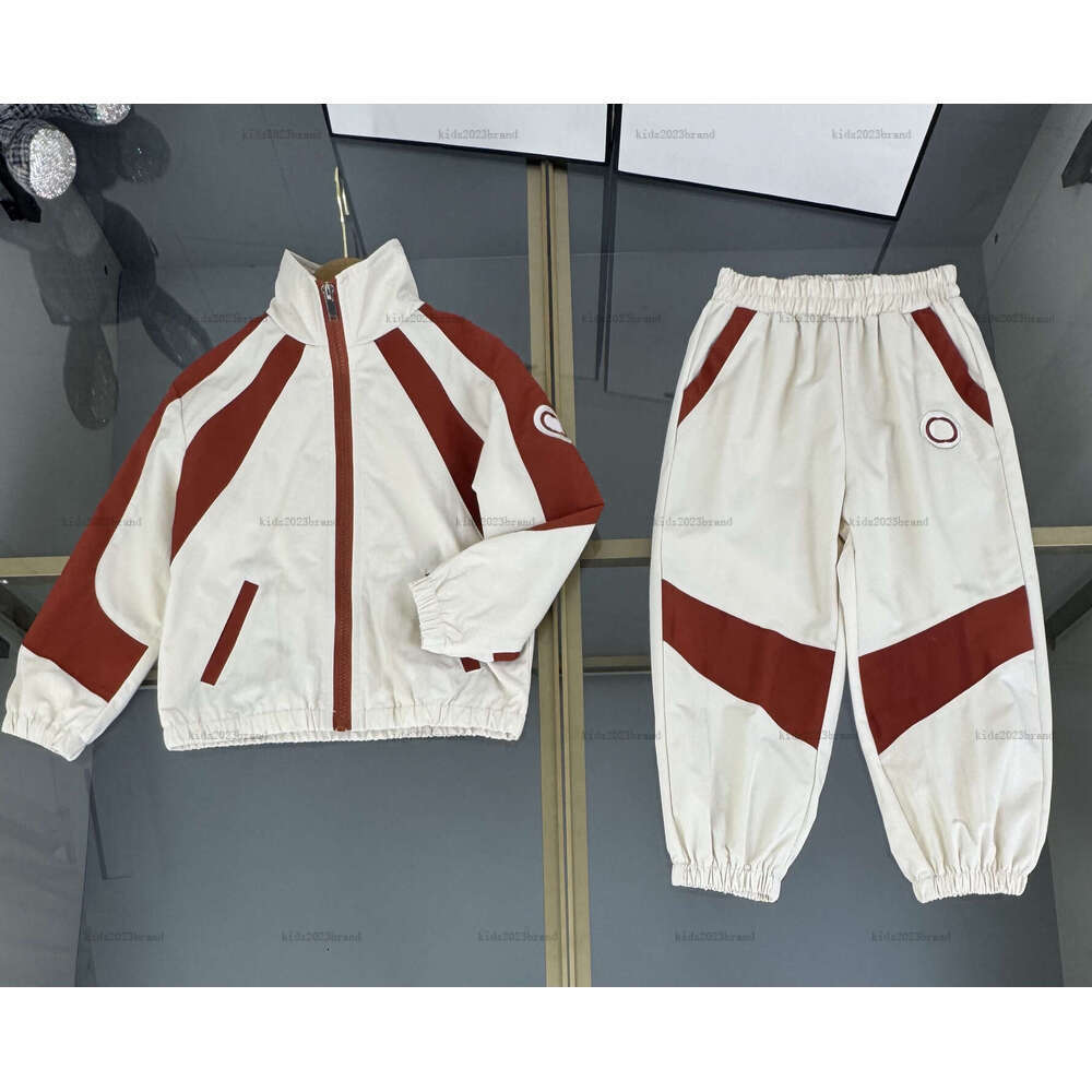 New baby coat suit autumn Tracksuits boys girls Sports suit kids designer clothes Slim design jacket and pants A948X26N292