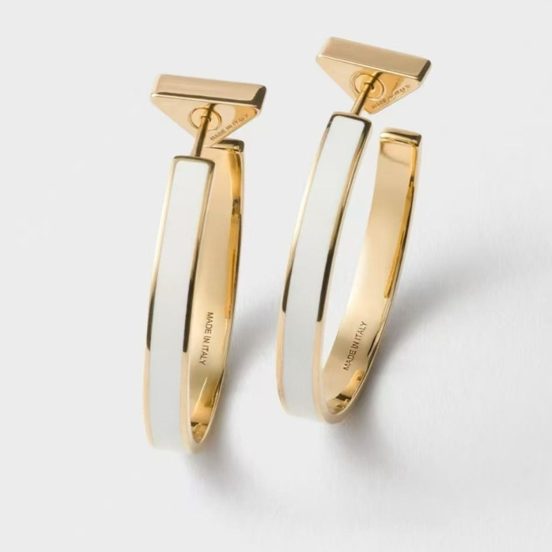 2026 Spring Newest Luxury Triangle designer earrings for women 18k gold retro vintage letters geometry big circle earring ear rings with original retail stamp box