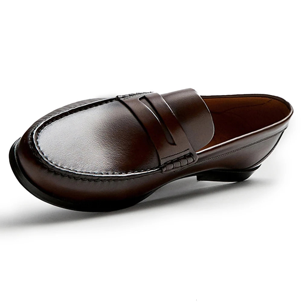 Mens Vintage Genuine Leather SlipOn Loafers Breathable Moccasins Driving Style Casual Cowhide Shoes 251031