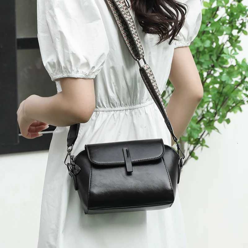 2024 New High Quality Soft Leather Womens Handbag Vintage Fashion Women Shoulder Bags Luxury Designer Female Crossbody Bag SacT251218