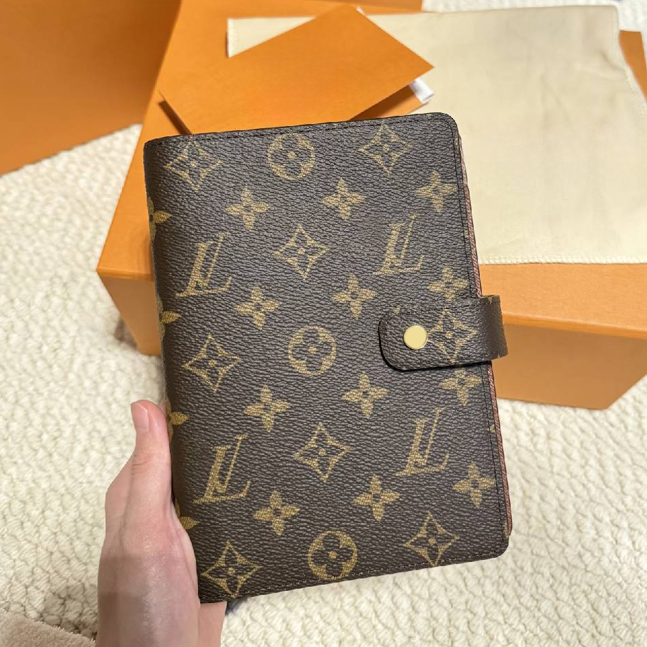 Designer Bag Wallet notebook Luxury Bag Classic notebook medium Size Purse 14*18cm