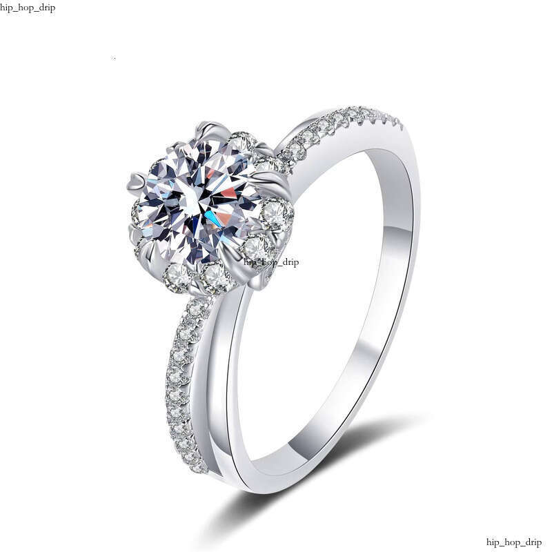 VVS Moissanite Wholesale Supply 925 Sterling Silver 1 CT Carbon Silicon Stone Engagement Ring Factory Direct Sales