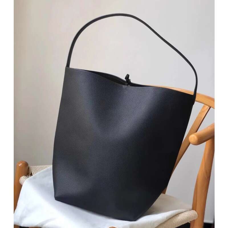 THE R LOGO Genuine Leather Large Capacity Bucket Lychee Grain Cowhide Commuter Tote Single Shoulder Handbag Casual Bag For Women