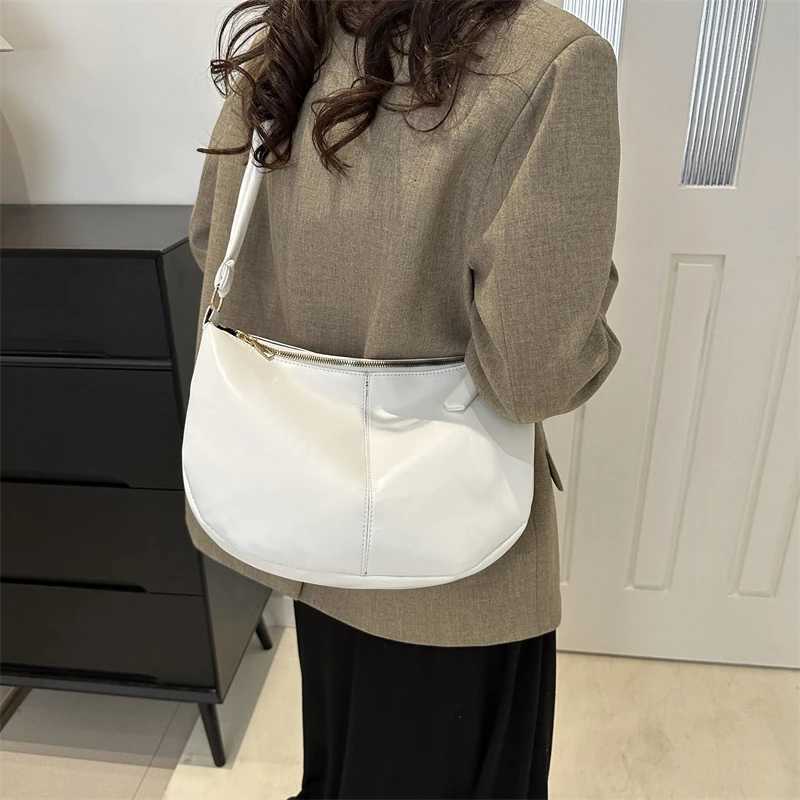 Elegant Women Leather Luxury Fashion Designer Shoulder Tote Bag Crossbody Handbag For Modern Daily ChicT251218