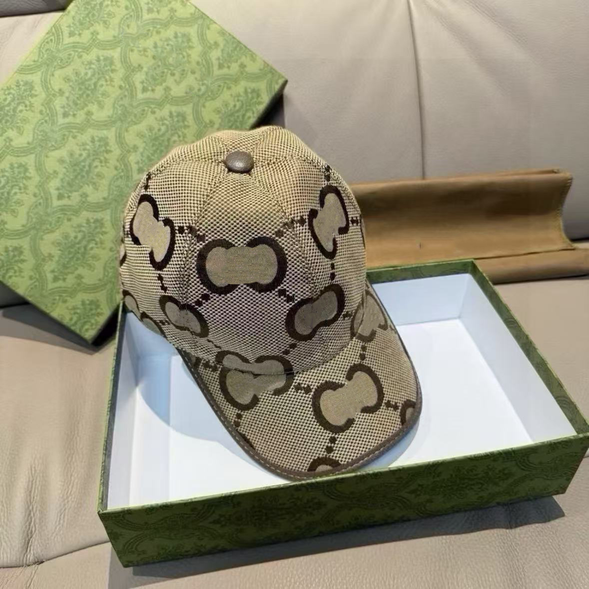 Designer Luxury Men Canvas Baseball Caps Brown Hats with Box High Quality Women Fitted Caps Fashion with Letters and Stripes Men Casquette Beanie Hat