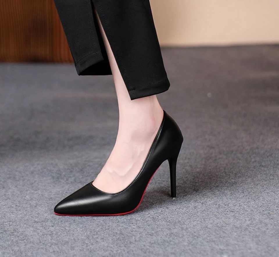 Sexy Women High Heels Classic Ladies Pumps Autumn Leather Dress Heel Shoes for Women Banquet Wedding High Heels Z251218