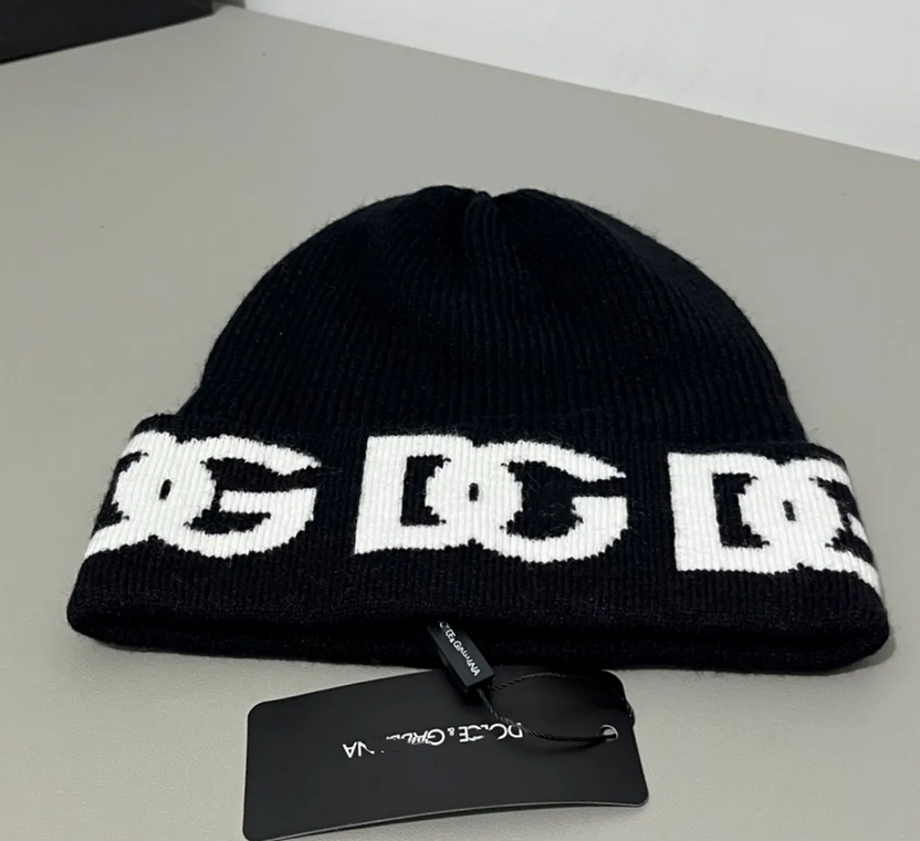 Winter warm knit cap designer wool cap classic letters men and women high quality brimless penny hats good