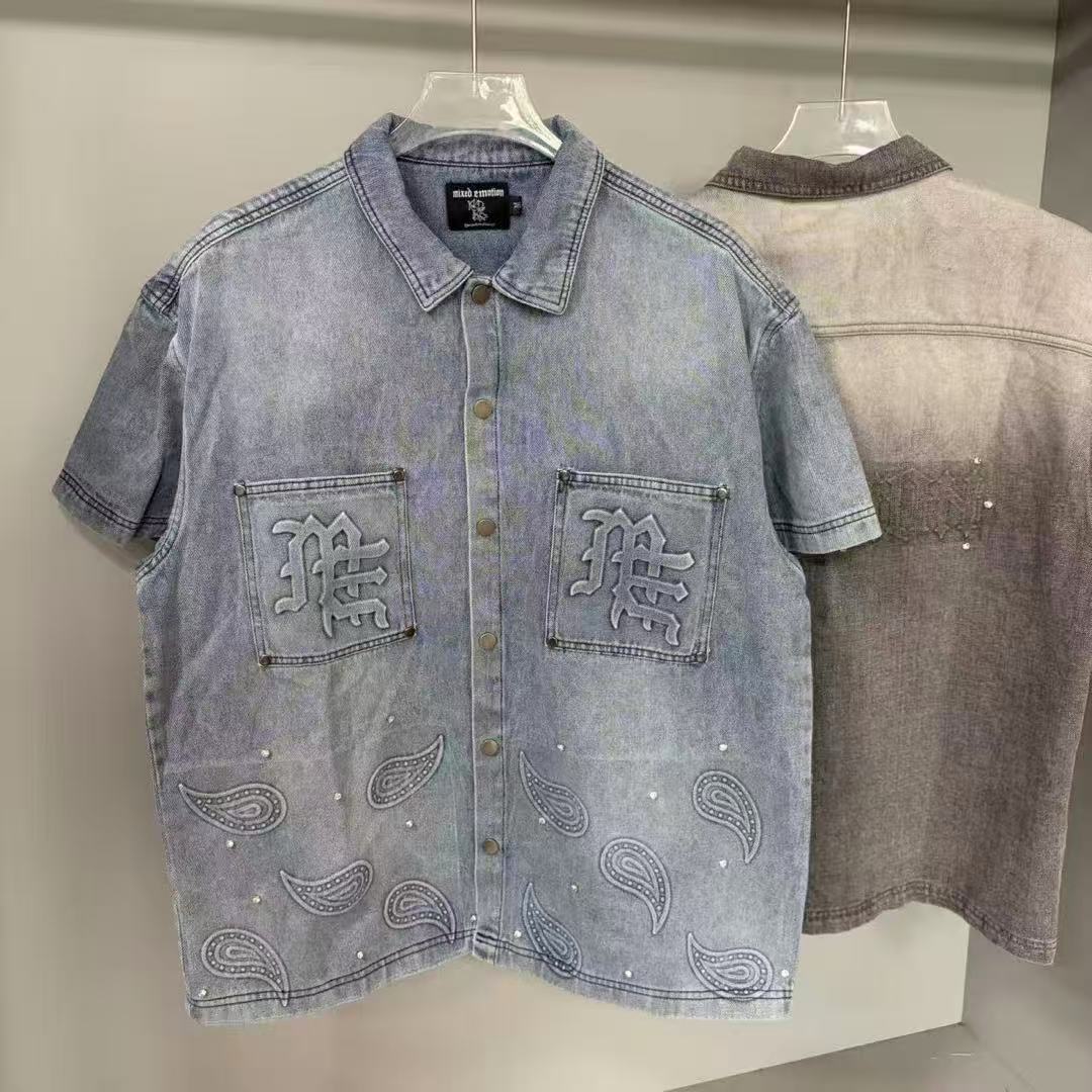 MIXED EMOTION Skull Print Men Women Tshirt Street wear Cotton Loose Round Neck Tee Top Trendy Hip Hop Shirt