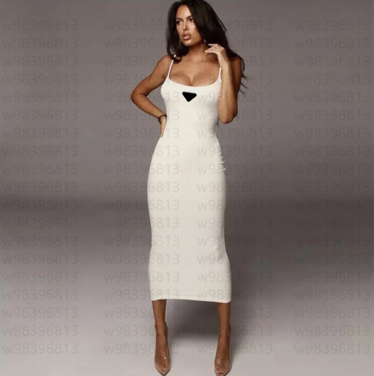 2026 designer Basic Casual Dresses Womens designers clothing tank top Women summer knit dresses for woman sexy sleeveless luxury female loose party beach dresses