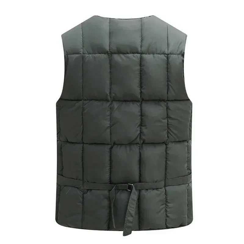 Classic Multi-Pocket Mens Padded Vest Winter Warm Sleeveless Coat Tactical Vest Jacket for Men Solid Lightweight Male WaistcoatG251218