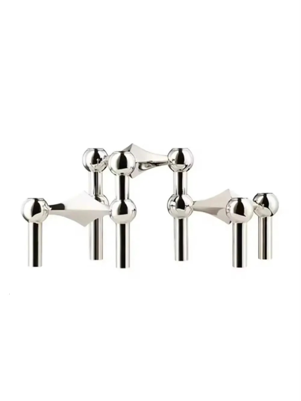 Metal Molecular Structure Candle Holder Nordic Silver Candlestick Centerpiece Living Room Decoration Gift Home Decore Candelabra 251216
