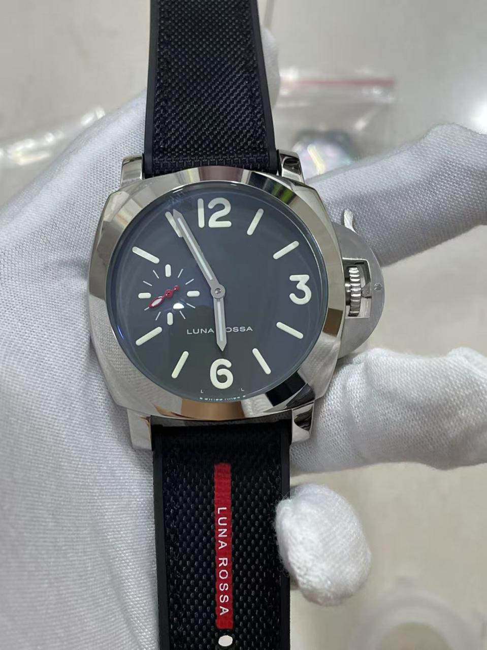 2025 new hot automatic movement Stylish Gentlemen's Classic watch Styled by Robust Metal Link Chain