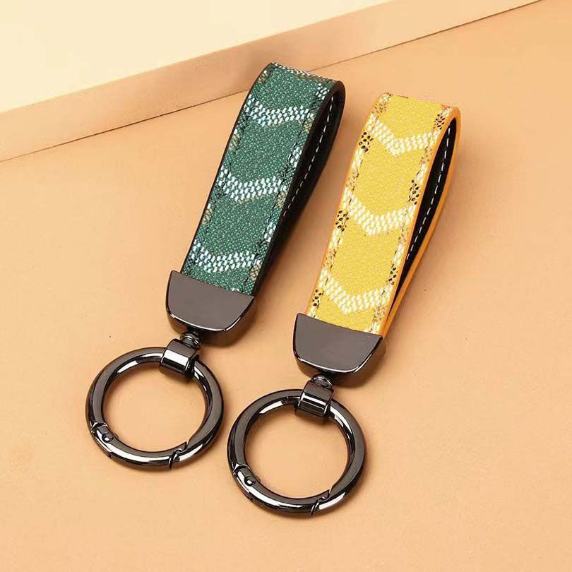 Fashion Designer Keychains Accessories Lanyards KEY HOLDER Floral Canvas KeyChain Car Key Chain Ring Charm Pochette Accessoires Nice Gift