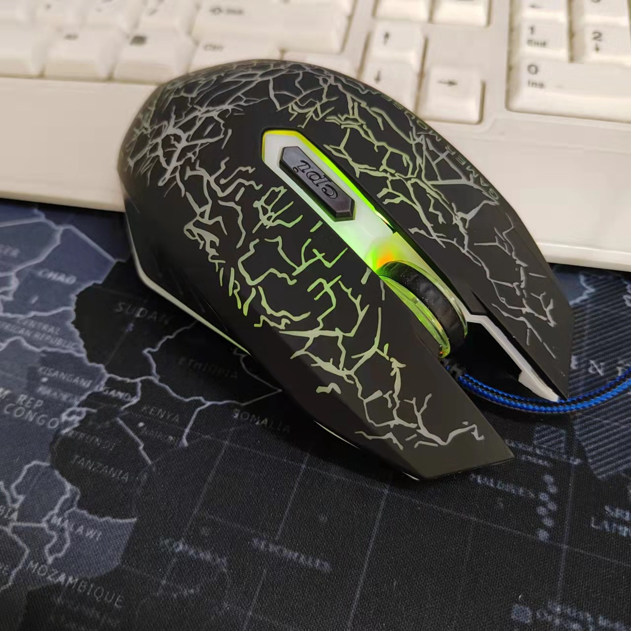 RGB G.SKILL Trident Z5 Series (Intel XMP 3.0) DDR5 RAM 32GB (2x16GB) 6400MT/s CL32 1.40V Desktop Computer Memory UDIMM - Black smile (Intel 3.0) () -