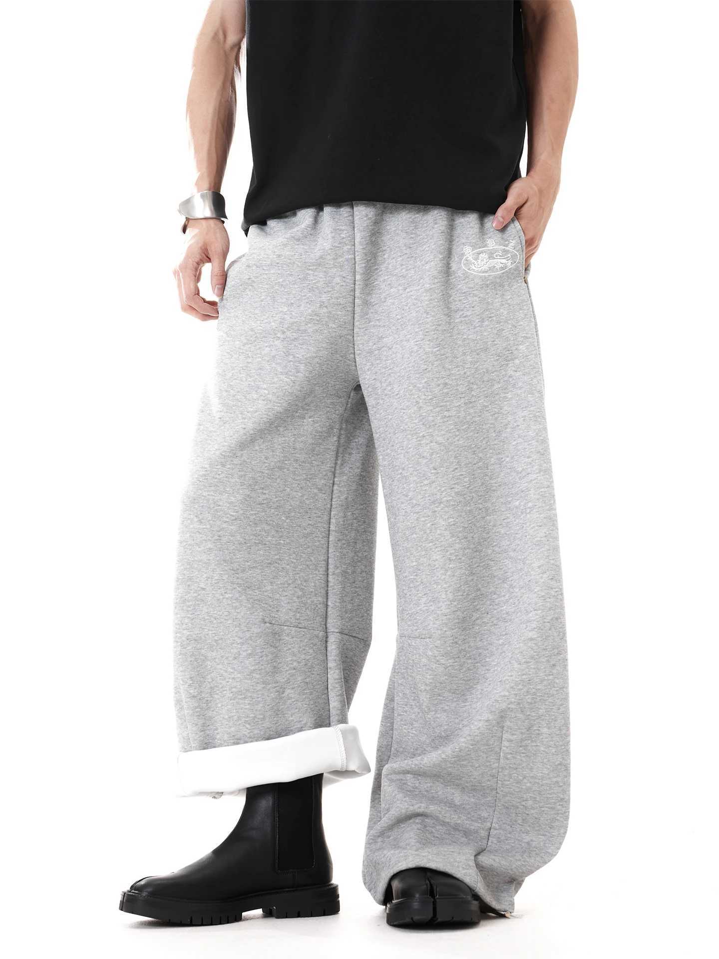 Tabi short leather boots mens autumn and winter personalized split toe shoes fashion Chelsea boots casual business Z251218