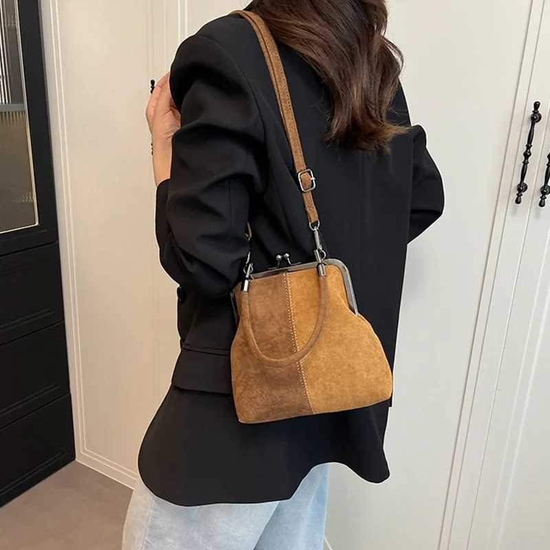 Faux Suede Small Crossbody Bags for Women 2025 Retro Frosted Shoulder Bag Female Short Handle Handbags and PursesT251218