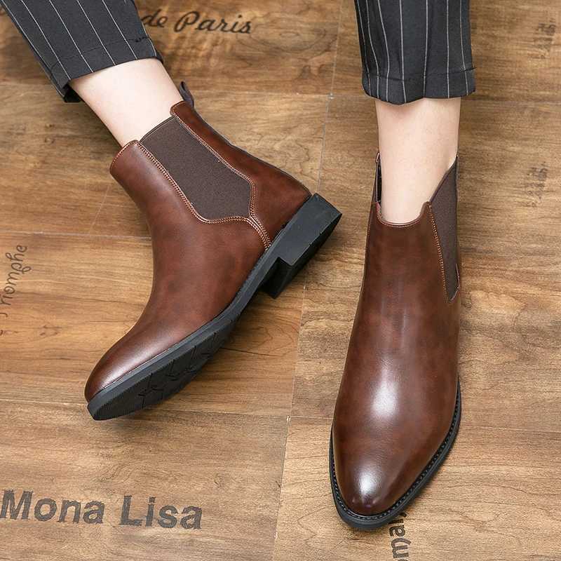 Designer Brand Mens High Top Ankle Boots Winter Plush Mens Leather Casual Shoes Interview Commuter Banquet Dress Boots Z251218
