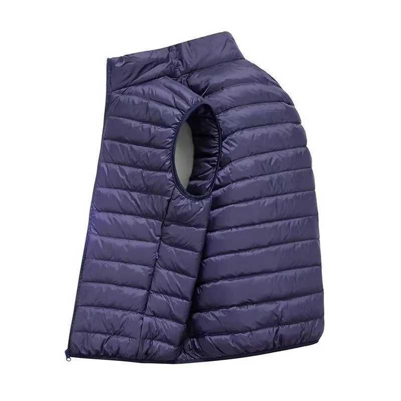 Mens Winter Sleeveless Vest Fashionable Cotton-Padded Design with Stand Collar Warm Waistcoat StyleG251218