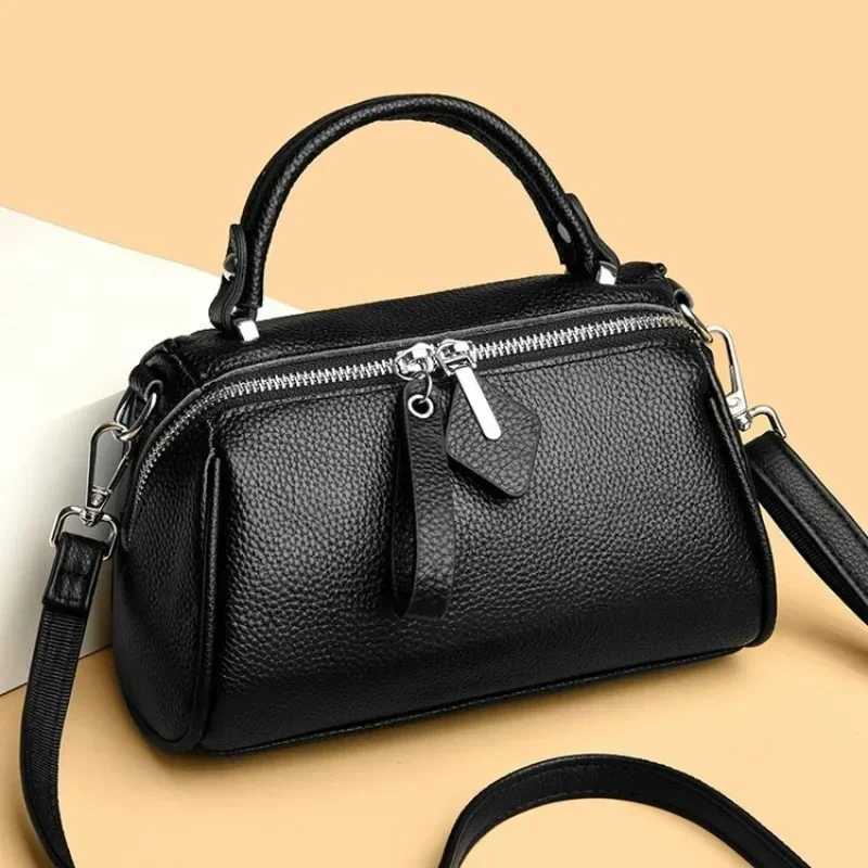 New Solid Cowhide Elegant Ladies Shoulder Bags 2026 High Quality Casual Sweet Handbag First Layer Cowhide Retro Crossbody BagT251218