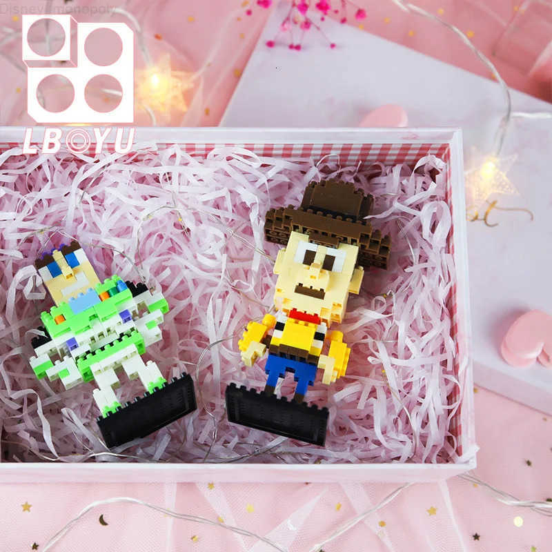 Disney Toy Story Micro Building Blocks Alien Woody Buzz Lightyear DIY Puzzle 3D Model Mini Brick Figures Toy For Kid Christmas Gift H2512181