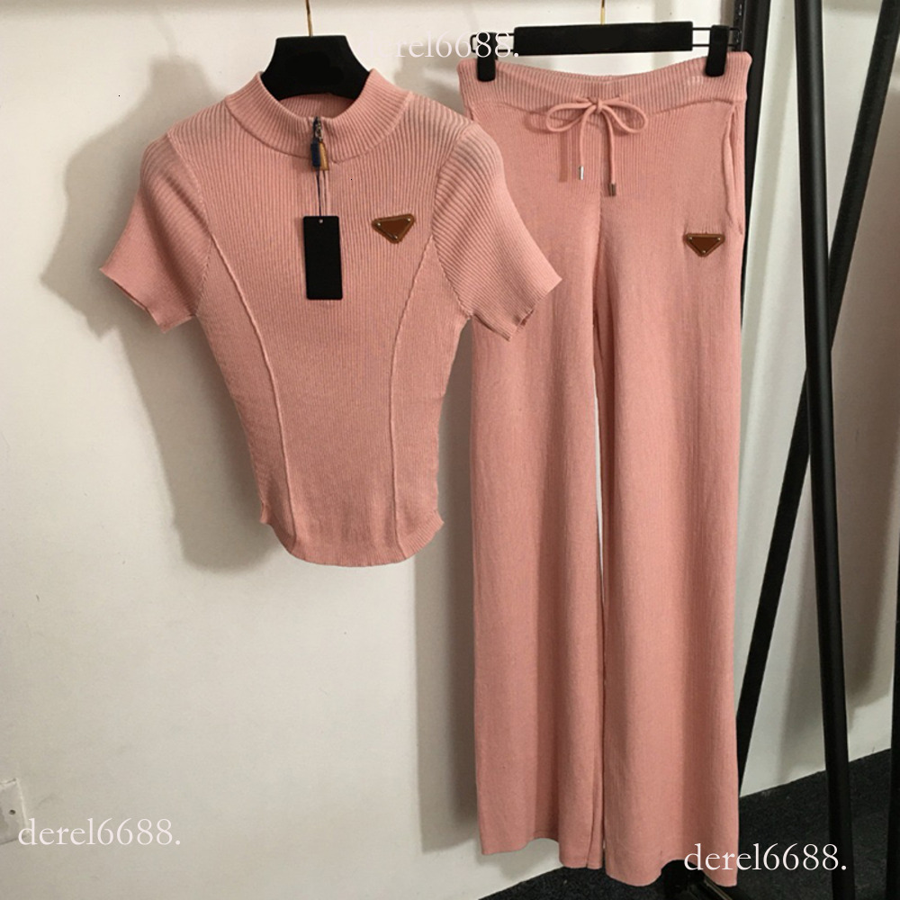 Womens Tracksuits Knitted Outfits For Women 2 Piece Designer Luxury Clothes Woman Two Pieces Wool Womens Sets 35 Knitting Tops Straight Leg Trousers pradiesglas 57c