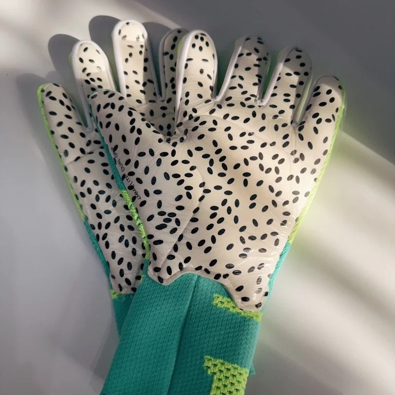 Latex nonslip goalkeeper gloves youth adult football sports game training 251203