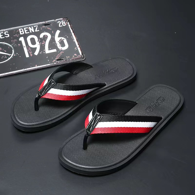 Fashion Mens Flip-Flops 2026 Spring New Design Outdoor Anti-Slip Beach Slippers Soft Sole Wear-Resistant Unisex Thong Sandals Free Shipping