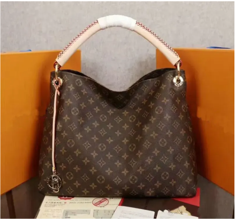 Designer Bag Embossed Flower on the go Large Capacity Tote Bags Fashion Sac Femme Leather Women Shoulder Bags Messenger Luxurys Handbag Ladys Purse Woman backpack