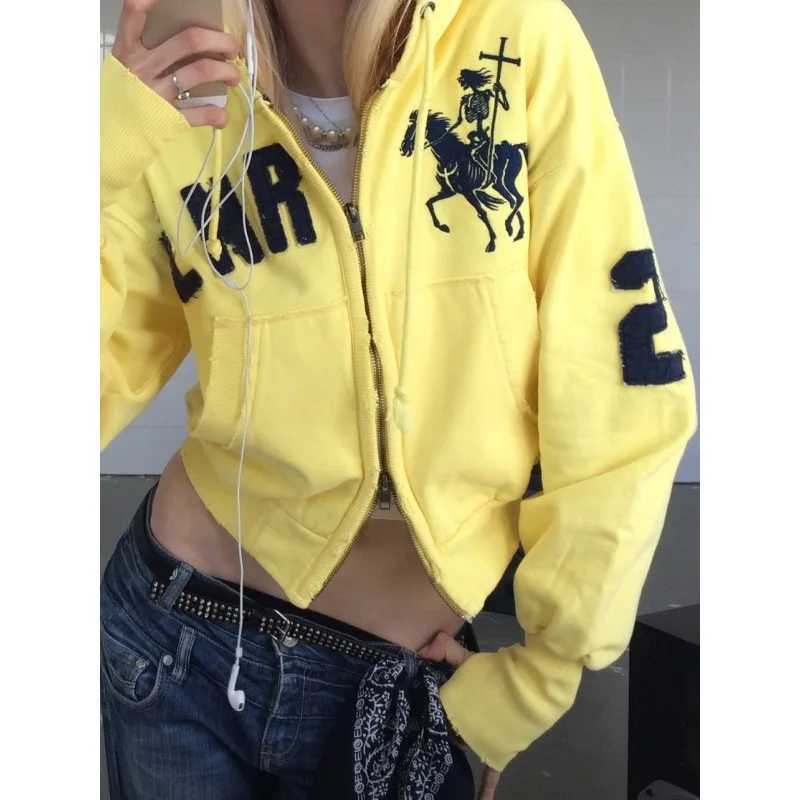Design sense retro patchwork embroidery personty trend loose hoodie unisex Harajuku sweatshirt X251218