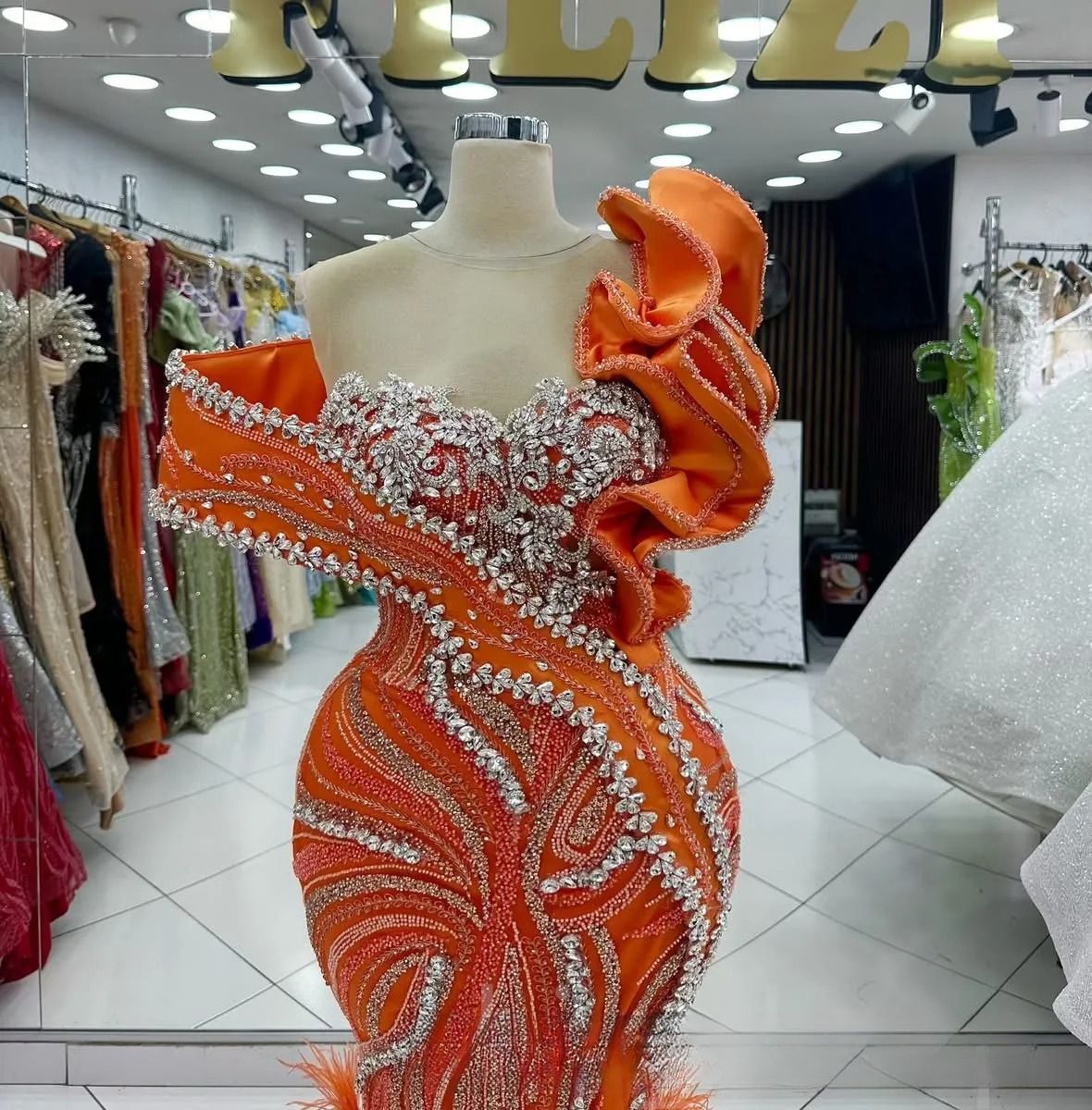 Aso Ebi 2026 Orange Mermaid Prom Dresses Rhinestones Feather Sequined Lace Evening Gowns Robe De Soiree Mariee Luxe 1205 D0330