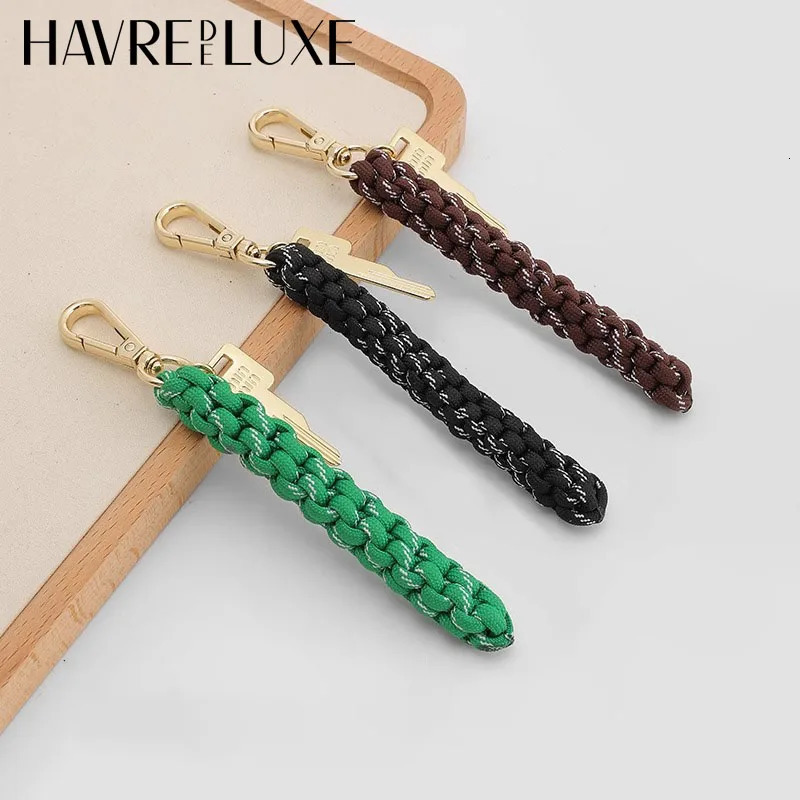 Pure Hand Woven Hook Bag Pendant Braided Rope Charm Creative Ins Style Car Keychain Fashionable and Unique Key Shaped Gifts 251217