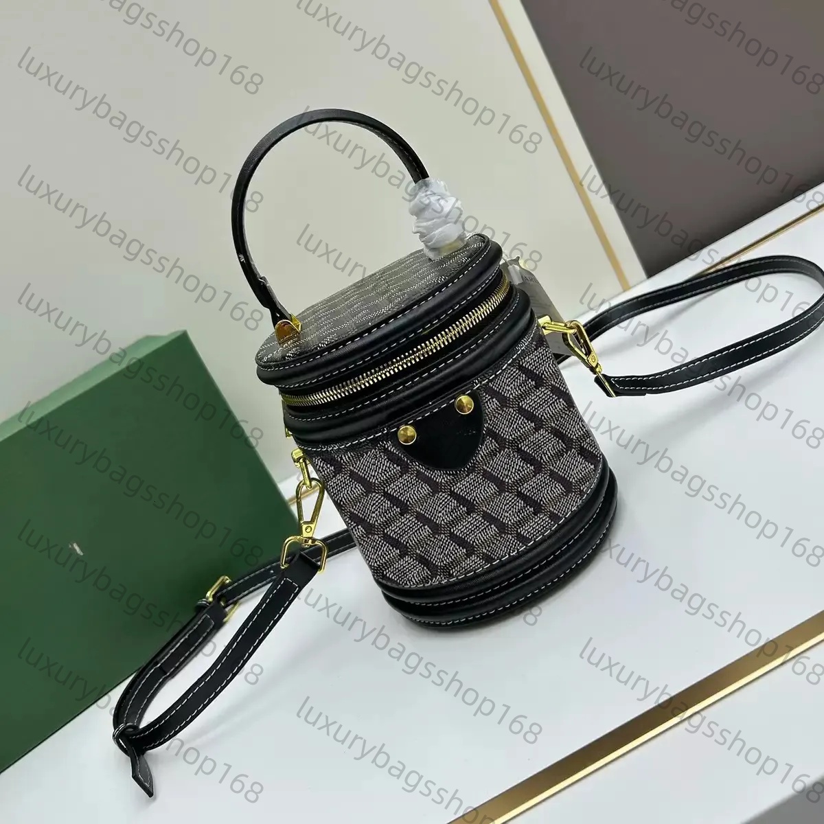 Luxury designer Crossbody leather cosmetic bag Designer Makeup Men Women Travel Cosmetics Handbag Vanity Case Womens Leather Crossbody