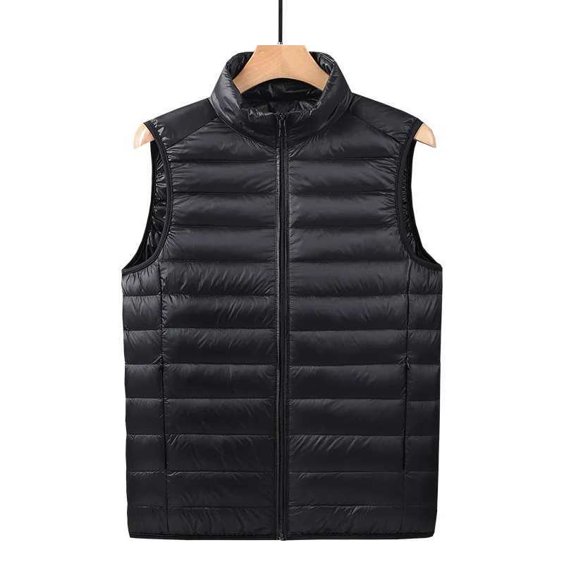 90 White Duck Down Waistcoat Men New Sports Leisure Warm Sleeveless Down Vest Jacket Comfortable Lightweight Breathable VestsG251218