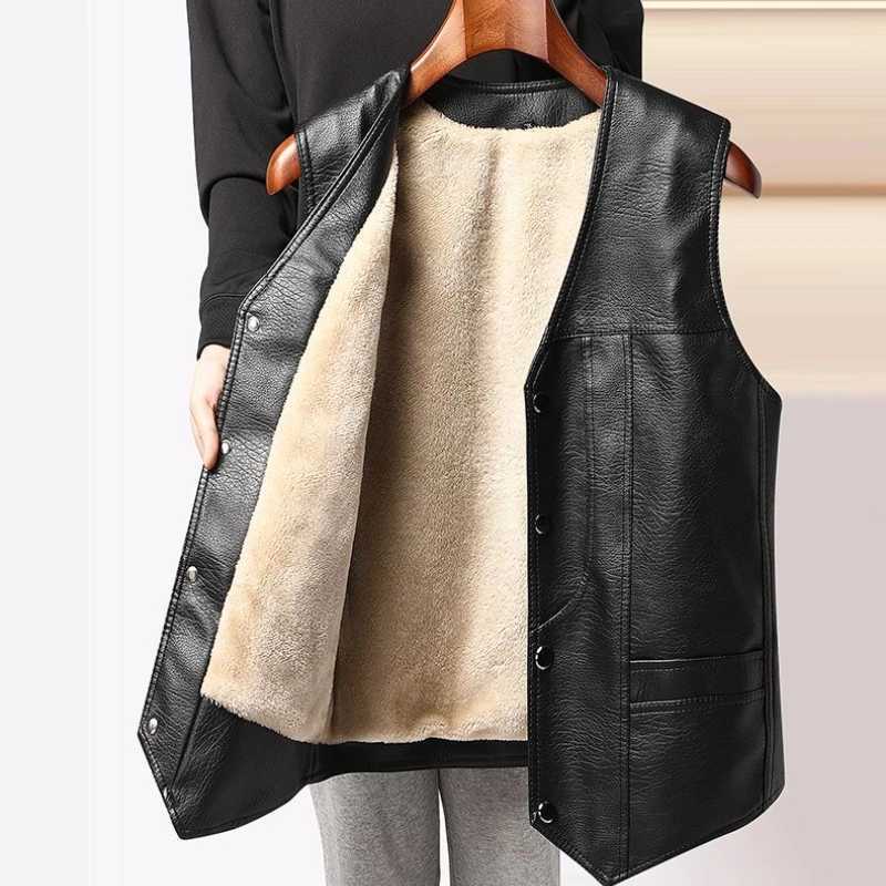 Mens Warm Fleece Lined Leather Vest for Elderly Fathers Thickened Winter Gilet for Grandpas Senior Mens Casual Warm VestG251218