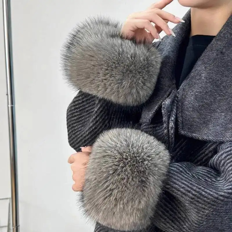 Women Winter Faux Fur Cuffs Natural Fox Fur Cuffs Wrist For Coat Elastic Arm Furry Sleeves Wristband Sleeve Glove 251217