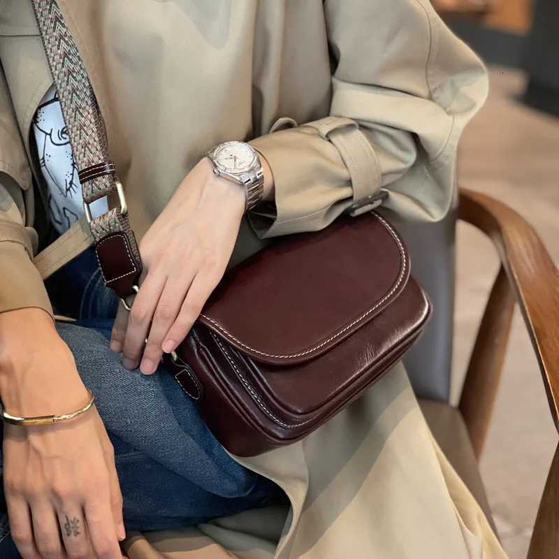 Womens Cow Leather Bag Cross-body Bag Ladies High Quality Phone Bag Versatile Genuine Leather Shoulder Purse Casual HandbagsT251218