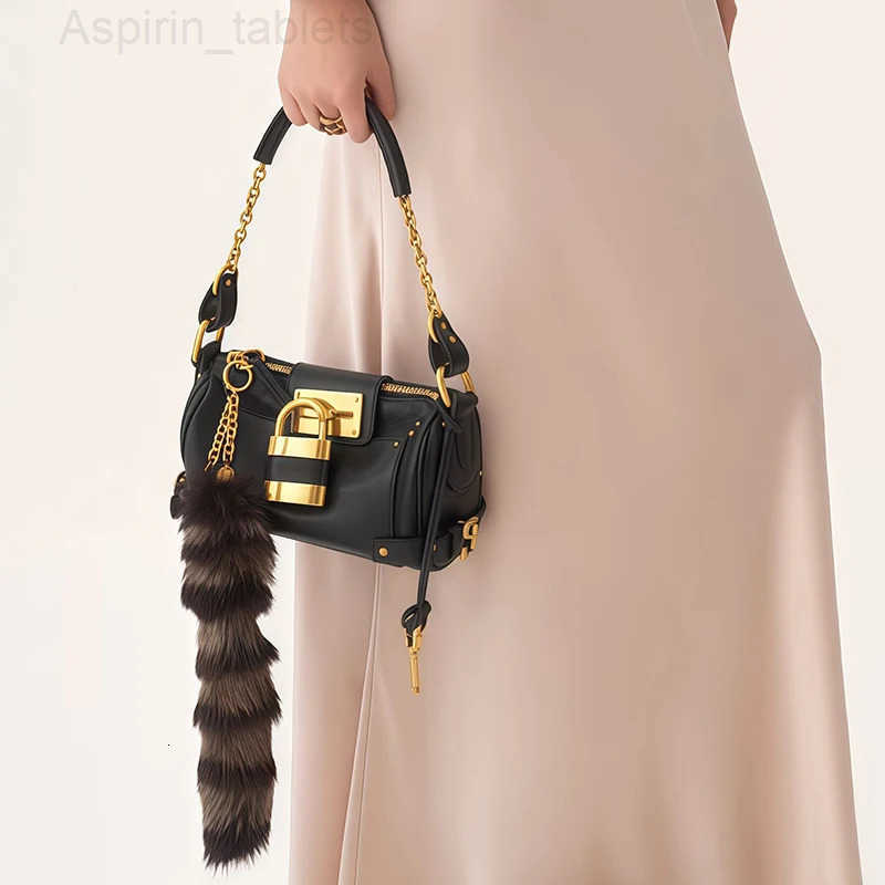 Small Handheld Lock Bag High-quality Leather Bag Chain Handle Design Shoulder Bag Women Horizontal Square Creative Armpit Bag H251218