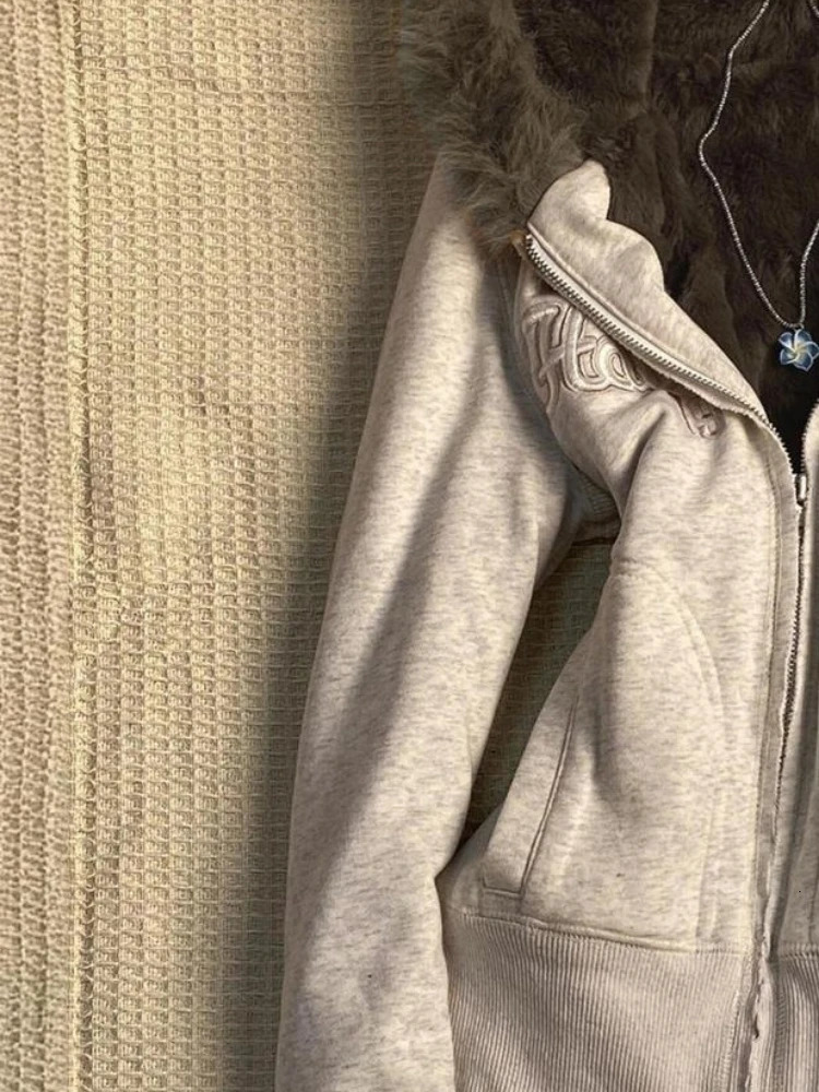 Y2k Aesthetic Vintage Fur Patchwork Hoodies Autumn Grunge Letter Embroidery Hoody Streetwear Cropped Zipper Sweatshirt Jackets 251212