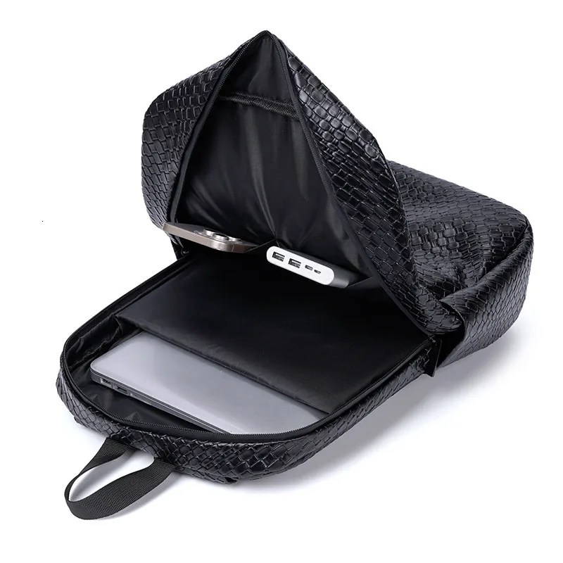 Designer new woven large capacity computer men and women commuting bag student fashionable versatile travel backpack